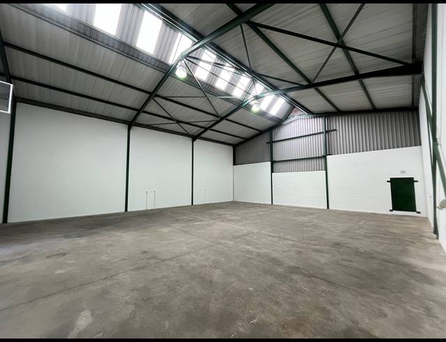 330M² WAREHOUSE TO LET IN KILLARNEY GARDENS